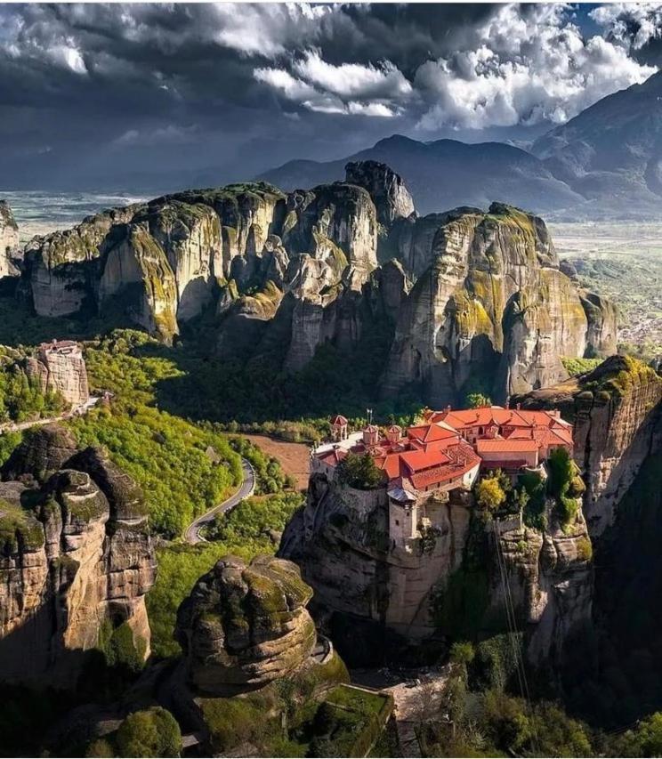 Holiday Meteora B Kalambaka Esterno foto